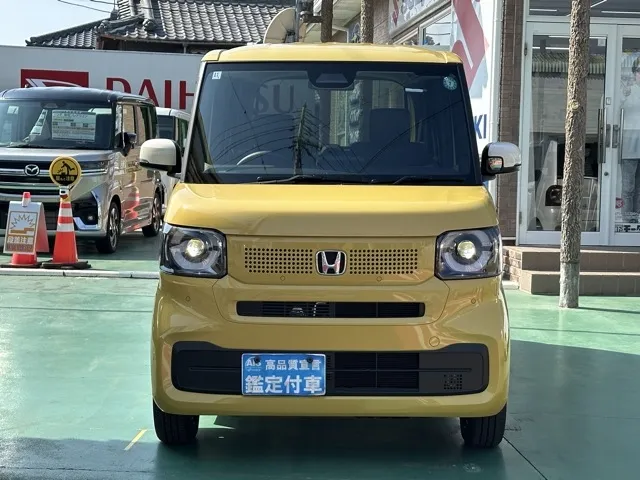 N-BOX(ホンダ)N-BOX ファッションスタイル コンフォートＰ 4WD届出済未使用車 24