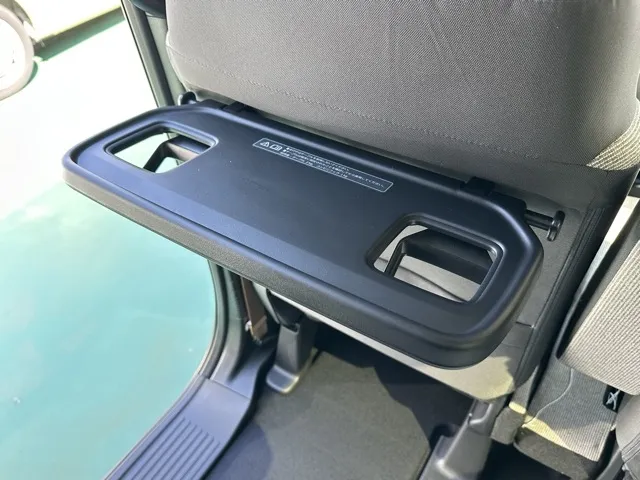 N-BOX(ホンダ)N-BOX ファッションスタイル コンフォートＰ 4WD届出済未使用車 8