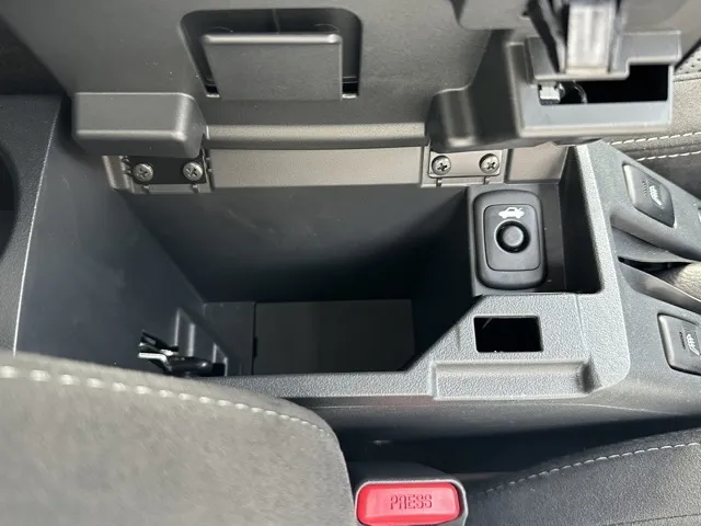 コペン(ダイハツ)GRスポーツ CVT届出済未使用車 16