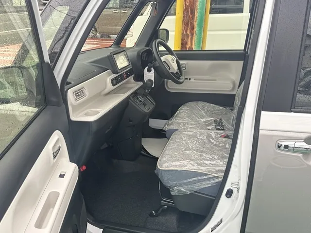 キャンバス(ダイハツ)ストライプスG パノラマUGP届出済未使用車 3