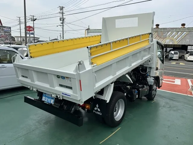 キャンター(三菱)全低床キョウカダンプ ３ｔ　コボレーン登録済未使用車 6