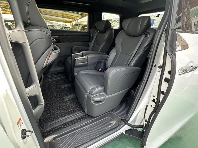 アルファード(トヨタ)Z中古車 4
