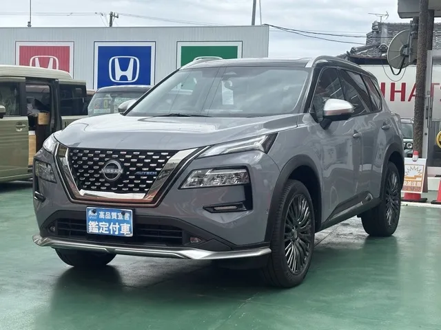 エクストレイル(ニッサン)オーテック e-4ORCE アドバンスドパッケージ登録済未使用車 1