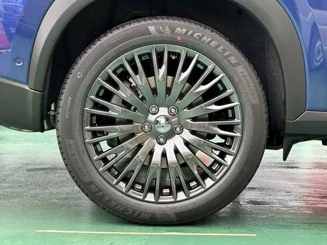 エクストレイル(ニッサン)オーテック e-4ORCE アドバンスドパッケージ登録済未使用車 11