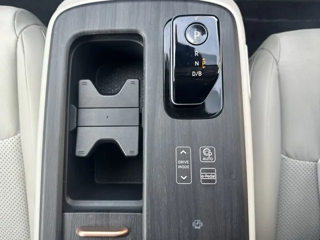 アリア(ニッサン)B6中古車 15