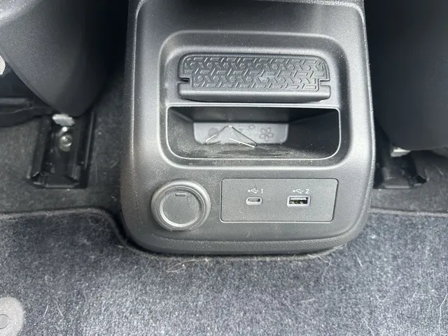 アリア(ニッサン)B6中古車 16