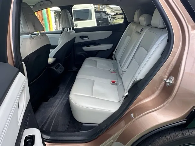 アリア(ニッサン)B6中古車 4