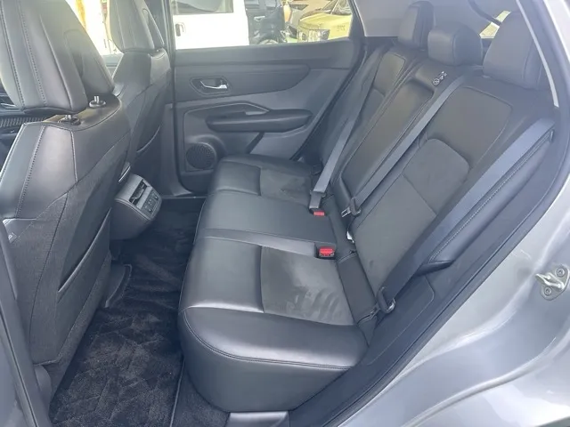 アリア(ニッサン)B6中古車 4