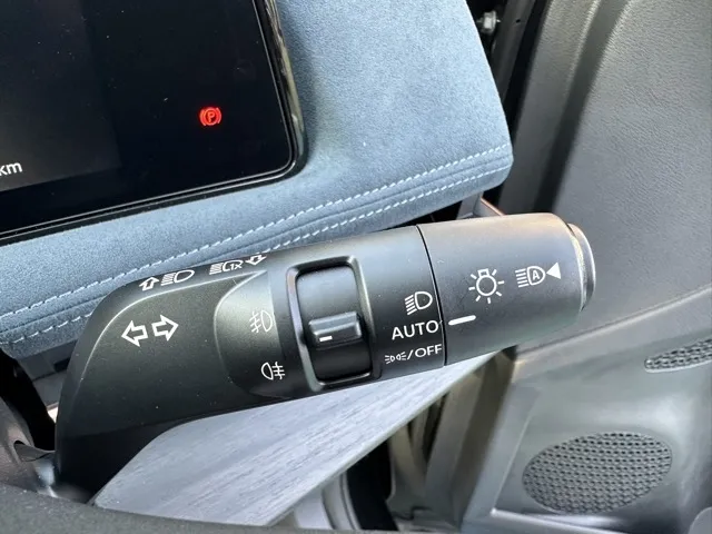 アリア(ニッサン)B9 e-4ORCE リミテッド中古車 13
