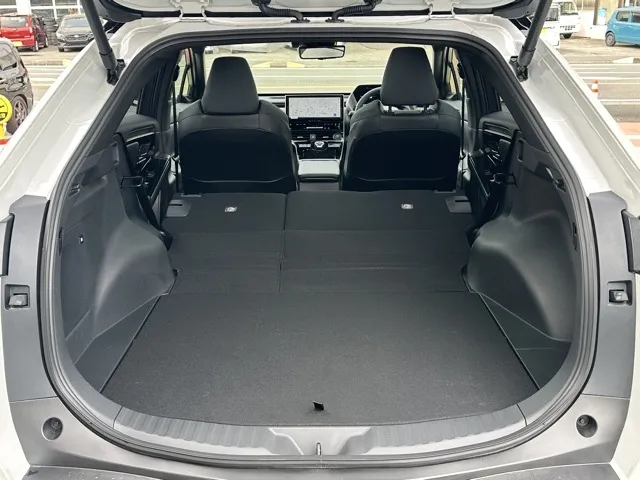 bZ4X(トヨタ)Z中古車 9