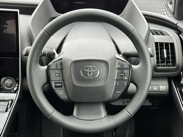 bZ4X(トヨタ)Z中古車 6