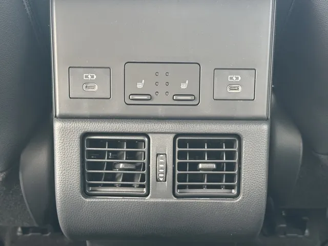 bZ4X(トヨタ)Z中古車 7
