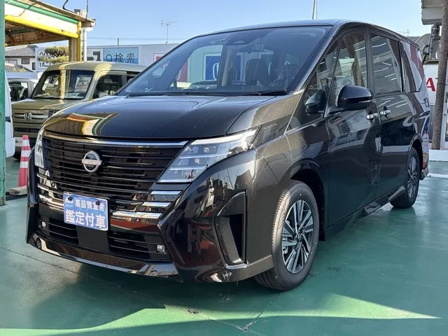 セレナ(ニッサン)eパワーハイウェイスターV アラウンドビューモニター 12.3ナビ登録済未使用車 1