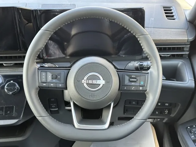 セレナ(ニッサン)eパワーハイウェイスターV アラウンドビューモニター 12.3ナビ登録済未使用車 7