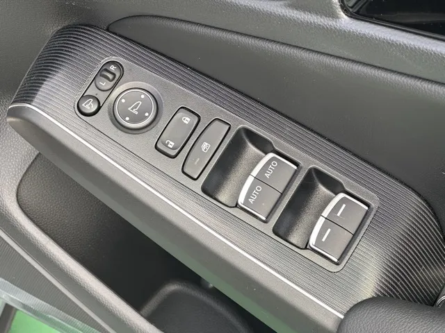 シビック(ホンダ)e：HEV中古車 13