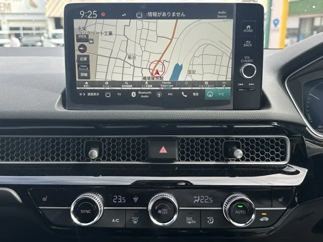 シビック(ホンダ)e：HEV中古車 15