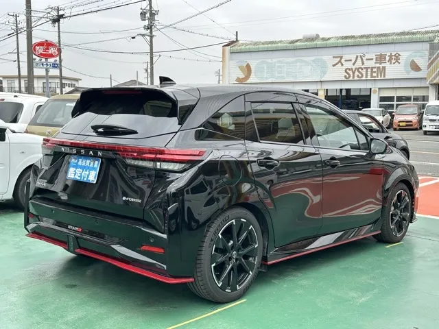 オーラ(ニッサン)ニスモ プロパイロット ナビ ワイヤレス充電中古車 10