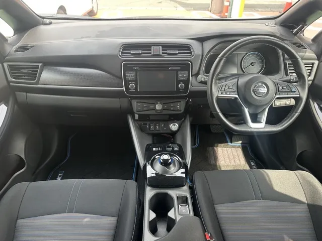 リーフ(ニッサン)X Vセレクション中古車 5