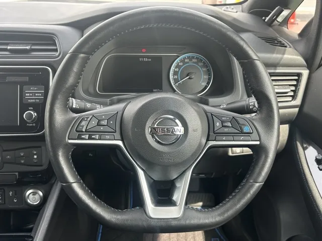 リーフ(ニッサン)X Vセレクション中古車 6
