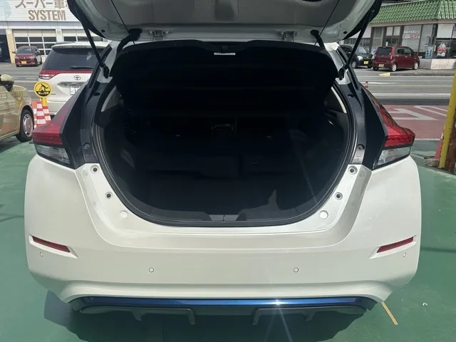 リーフ(ニッサン)X Vセレクション中古車 8