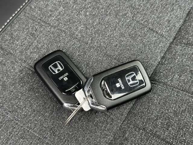 フィット(ホンダ)HOME（ホーム）中古車 12