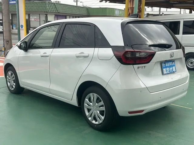 フィット(ホンダ)HOME（ホーム）中古車 2