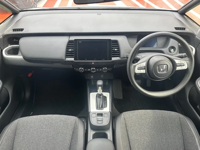 フィット(ホンダ)HOME（ホーム）中古車 5