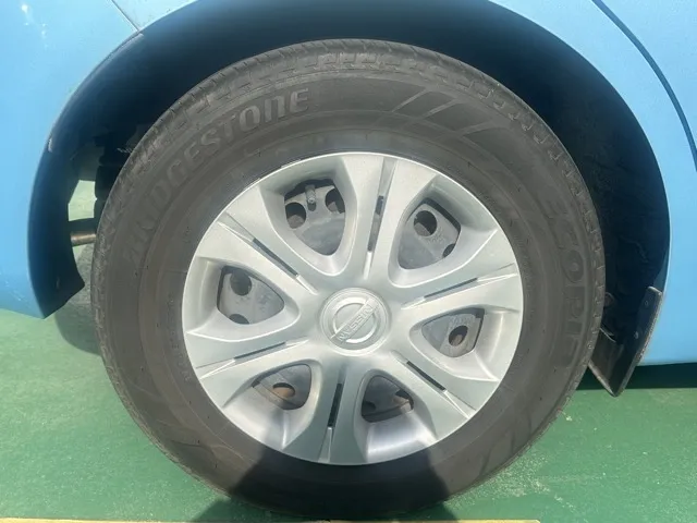 ノート(ニッサン)eパワーX中古車 11