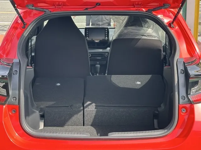 ヤリス(トヨタ)Ｇ中古車 9