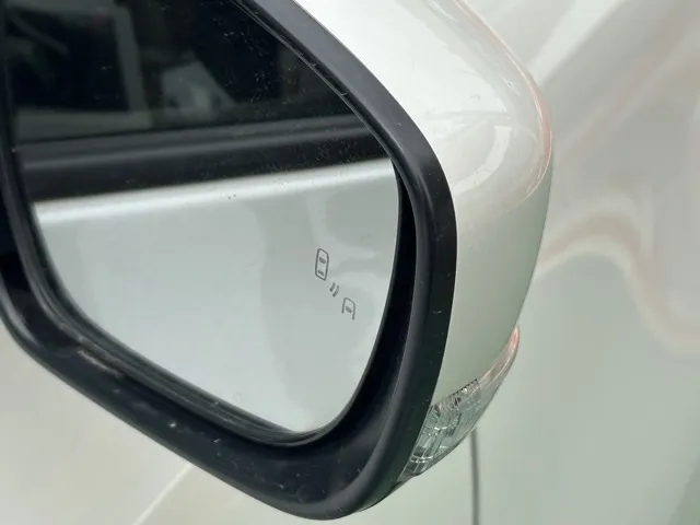 スイフト(スズキ)ベースグレード　セーフティパッケージ 全方位カメラ AT中古車 12