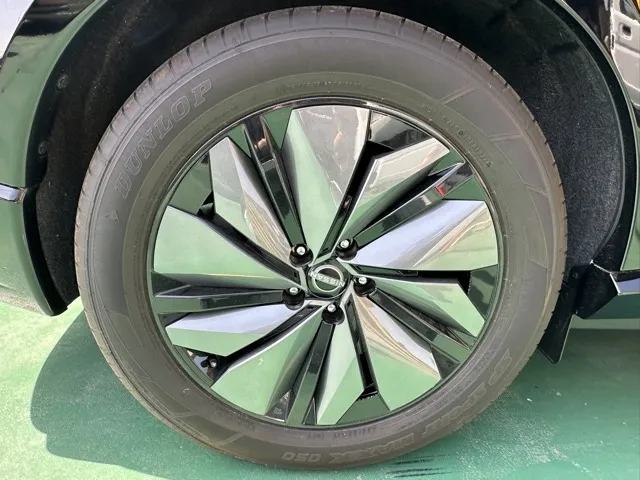 アリア(ニッサン)B9 e-4ORCE リミテッド中古車 10
