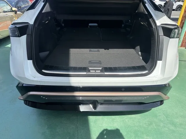 アリア(ニッサン)B9 e-4ORCE リミテッド中古車 8
