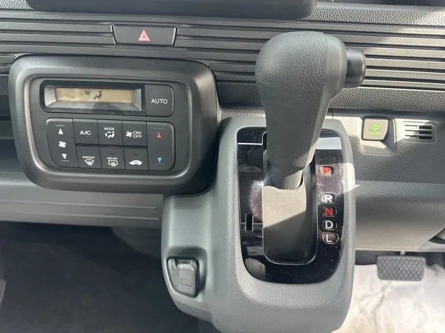 N-VAN(ホンダ)Gタイプ AT届出済未使用車 17
