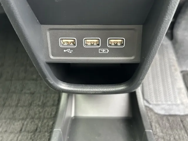 N-ONE(ホンダ)オリジナル スタイルプラスアーバン中古車 17