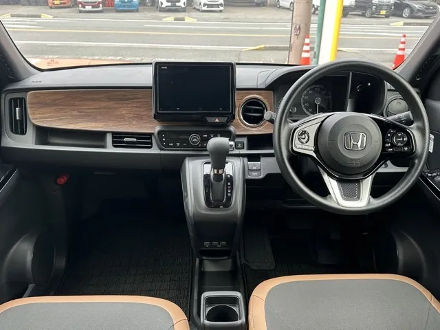 N-ONE(ホンダ)オリジナル スタイルプラスアーバン中古車 5