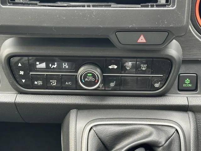 N-ONE(ホンダ)ＲＳ ６ＭＴ届出済未使用車 15