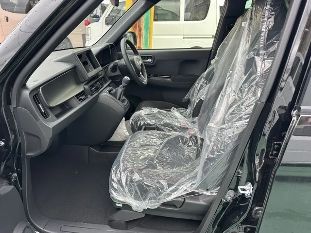 N-ONE(ホンダ)ＲＳ ６ＭＴ届出済未使用車 3