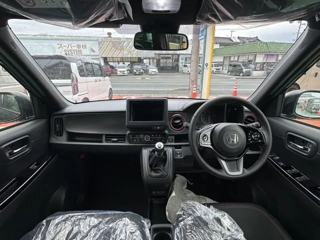 N-ONE(ホンダ)ＲＳ ６ＭＴ届出済未使用車 5