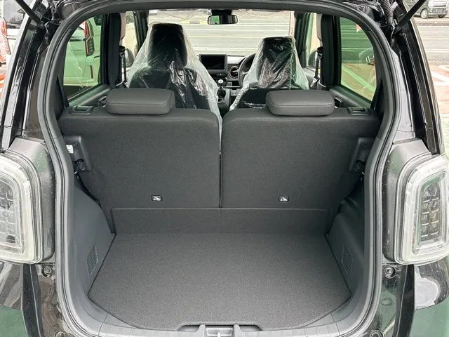 N-ONE(ホンダ)ＲＳ ６ＭＴ届出済未使用車 8