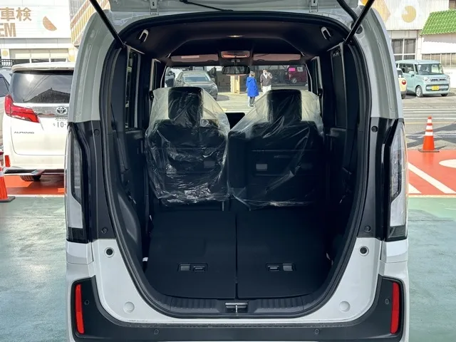N-BOX(ホンダ)N-BOXカスタム 両側PSD届出済未使用車 11