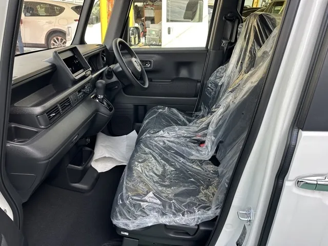 N-BOX(ホンダ)N-BOXカスタム 両側PSD届出済未使用車 3