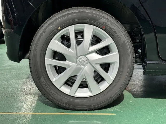 N-BOX(ホンダ)N-BOX コンフォートＰ届出済未使用車 13