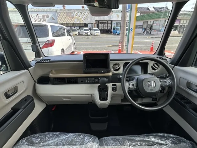 N-BOX(ホンダ)N-BOX コンフォートＰ届出済未使用車 5