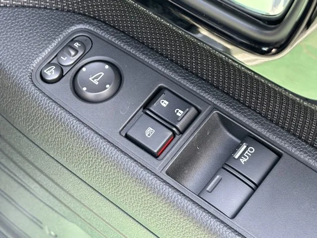N-VAN(ホンダ)FUNターボ届出済未使用車 14