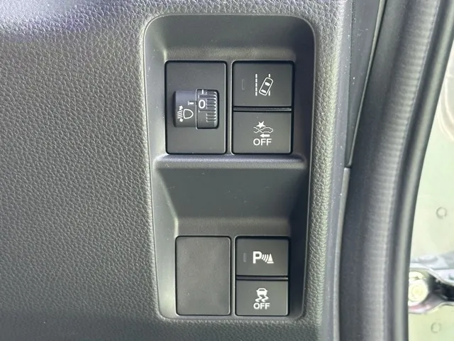 N-VAN(ホンダ)FUNターボ届出済未使用車 15