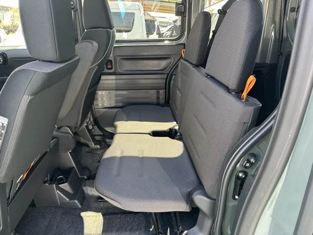 N-VAN(ホンダ)FUNターボ届出済未使用車 4