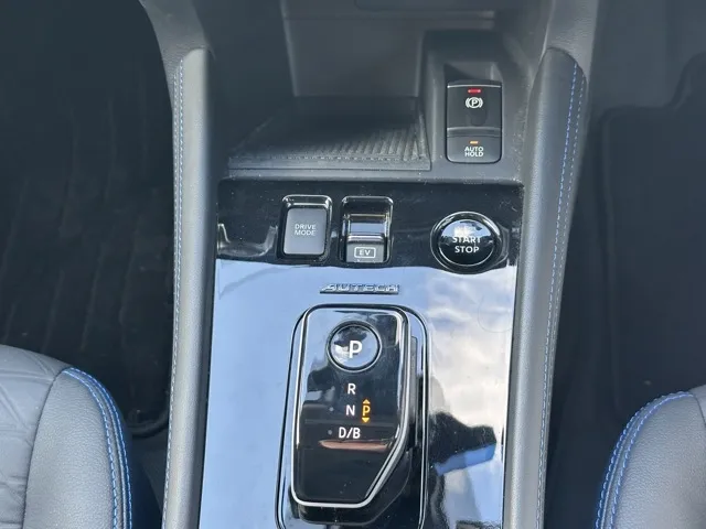 キックス(ニッサン)オーテック中古車 21