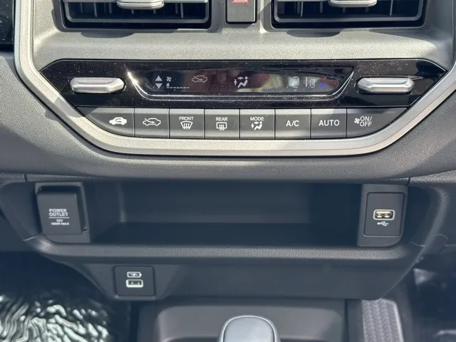 WR-V(ホンダ)Z登録済未使用車 16
