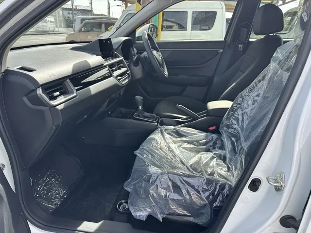 WR-V(ホンダ)Z登録済未使用車 3