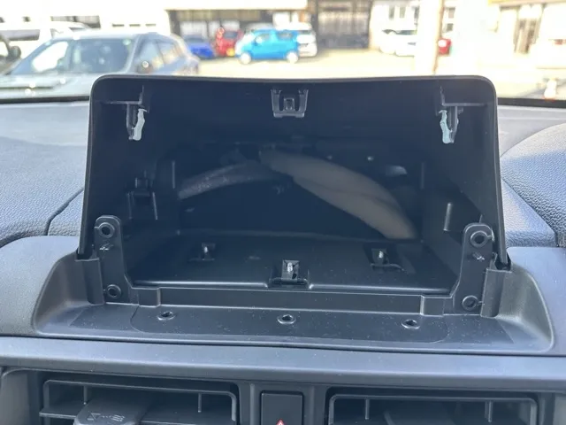 WR-V(ホンダ)X登録済未使用車 14
